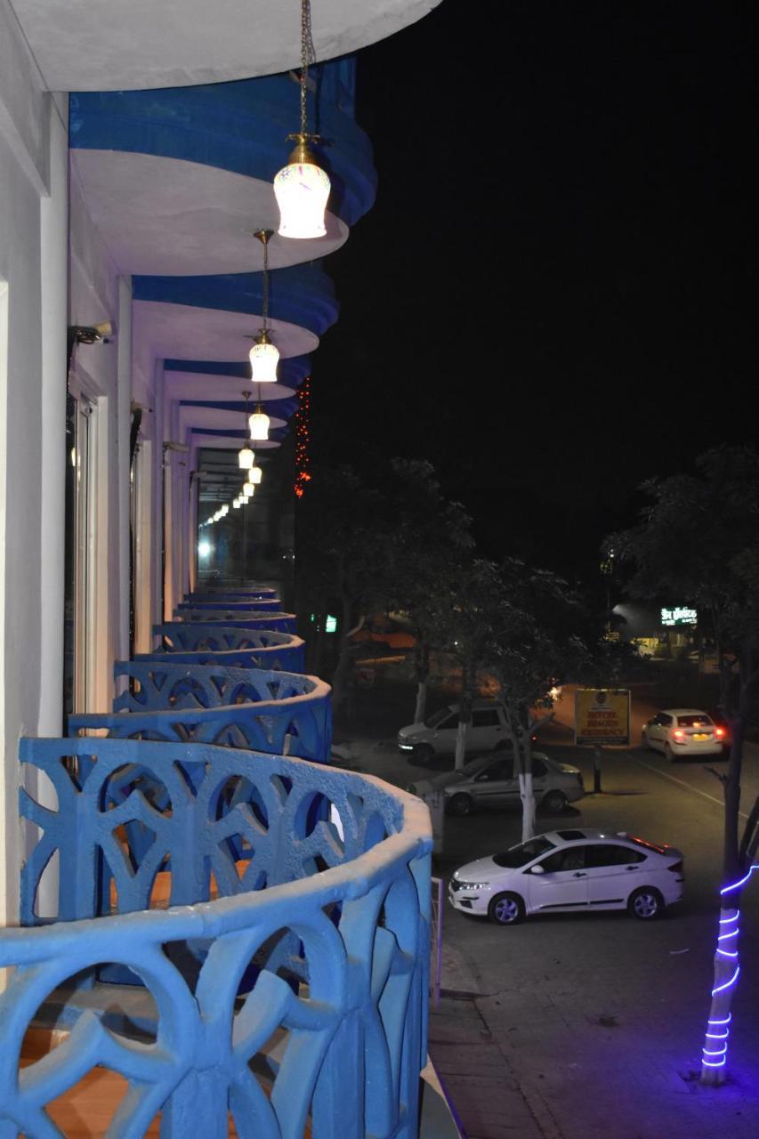 Hotel Shagun Residency Матхура Экстерьер фото