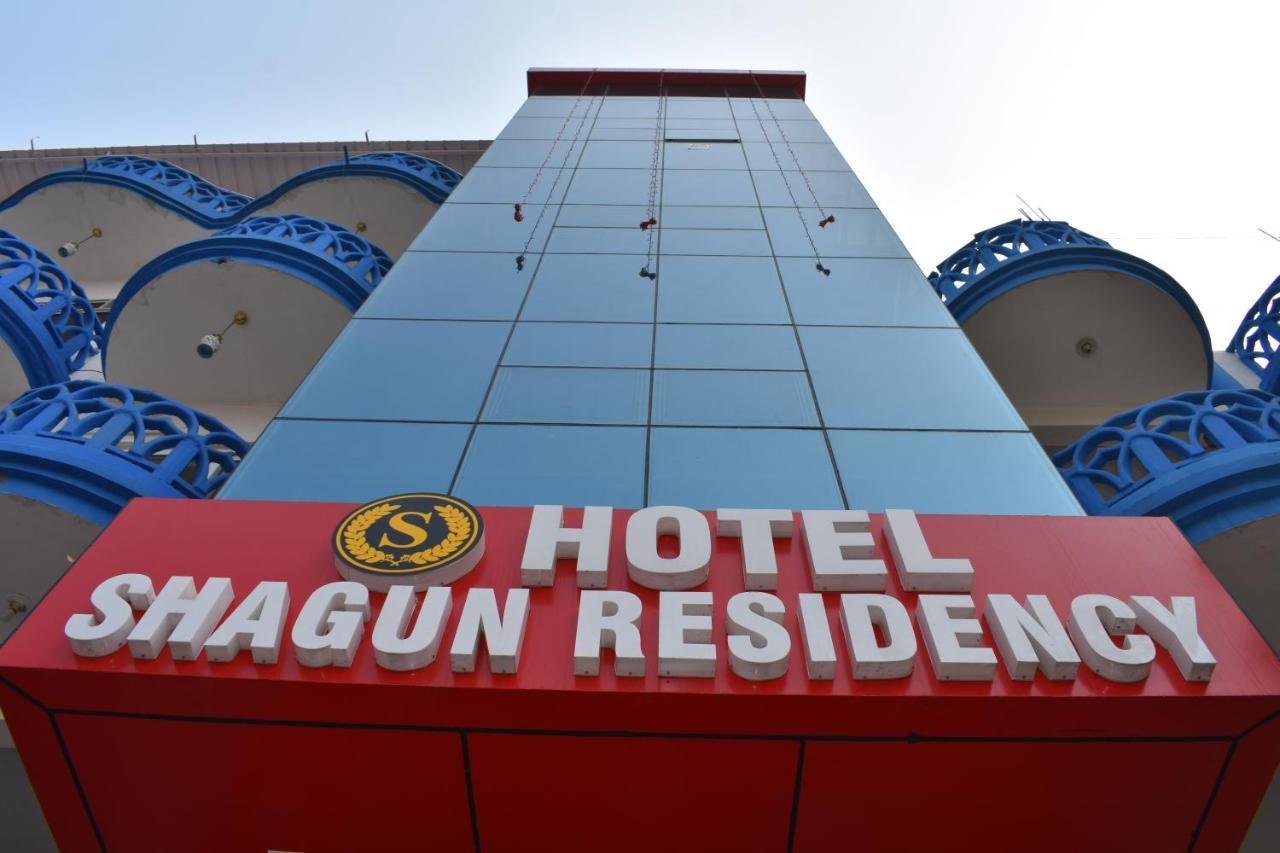 Hotel Shagun Residency Матхура Экстерьер фото